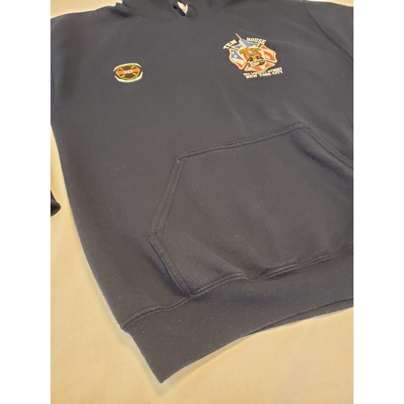 Vtg 9/11 Tribute Hooded Sweatshirt New York City Engine 10 Ladder 10 Mens Sz Med - Picture 7 of 12